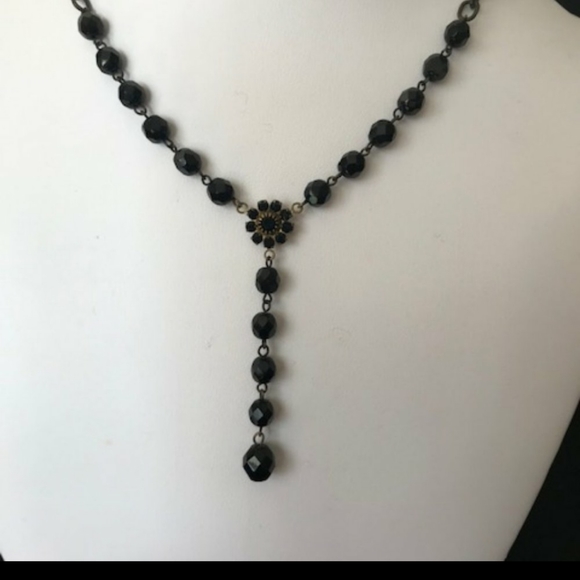 Black Cut Crystal Dangle Necklace - Picture 3 of 3